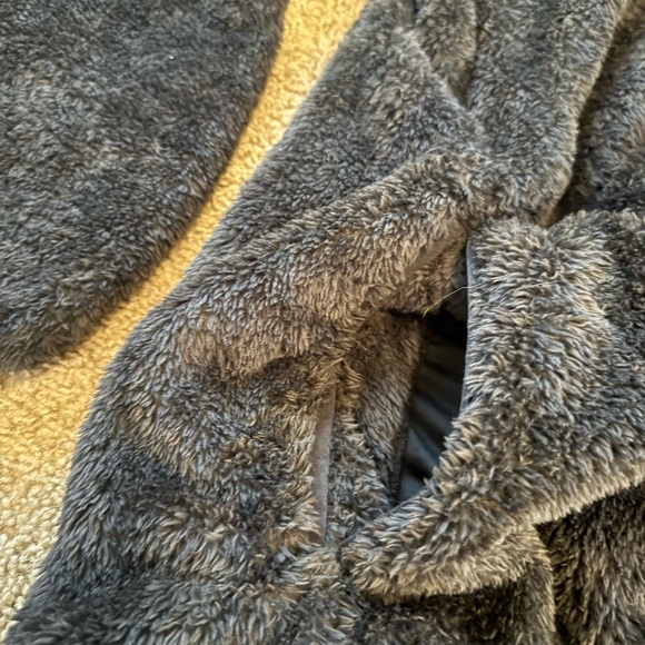 Goodfellow & Co Men's Forest Faux Fur Winter Sherpa Jacket - Picture 4 of 5